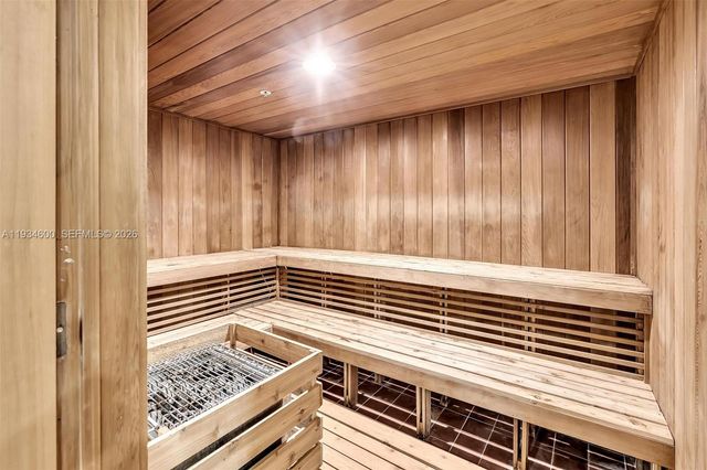 3340 NE 190th St 1109, Aventura, FL 33180