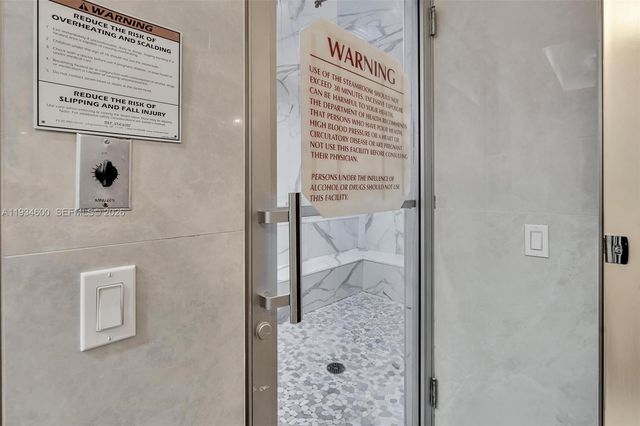 3340 NE 190th St 1109, Aventura, FL 33180