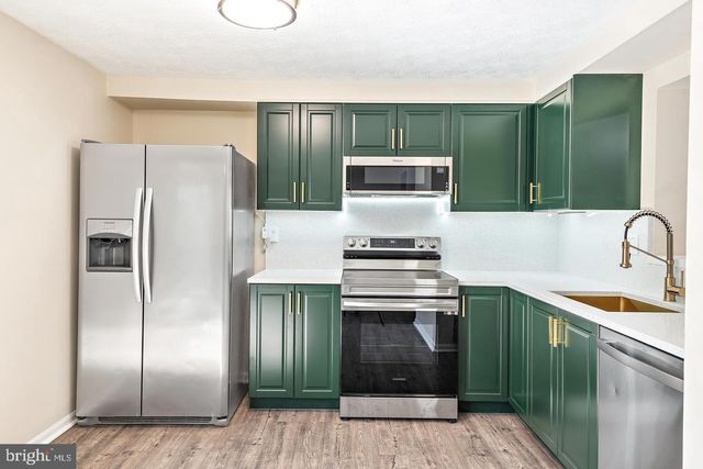 377 VALIANT CIR, Glen Burnie, MD 21061