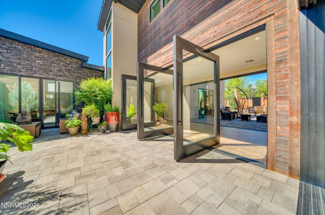 6141 Triple Crown Drive, Reno, NV 89509