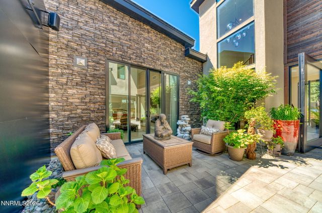 6141 Triple Crown Drive, Reno, NV 89509