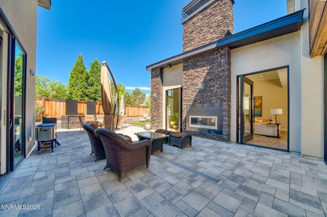 6141 Triple Crown Drive, Reno, NV 89509