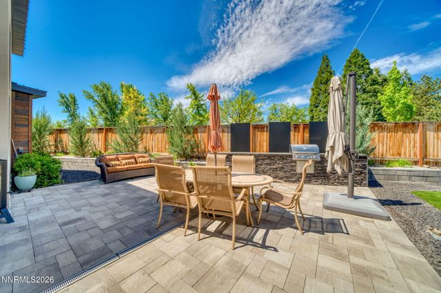 6141 Triple Crown Drive, Reno, NV 89509