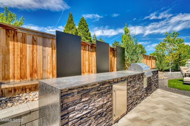 6141 Triple Crown Drive, Reno, NV 89509