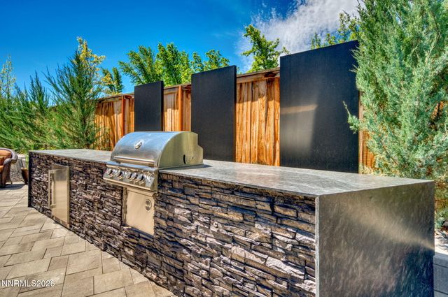 6141 Triple Crown Drive, Reno, NV 89509
