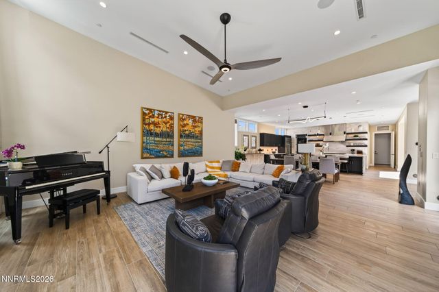 6141 Triple Crown Drive, Reno, NV 89509
