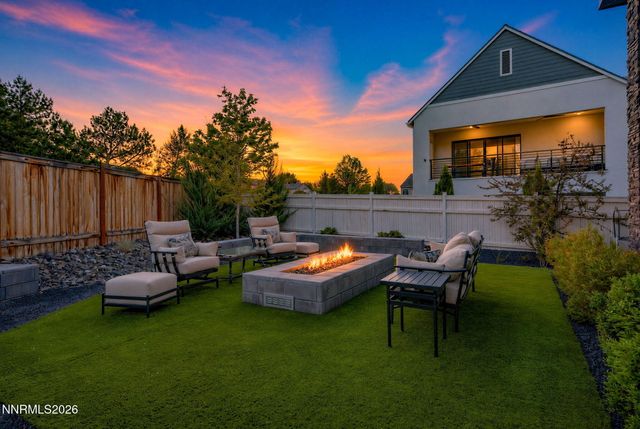 6141 Triple Crown Drive, Reno, NV 89509