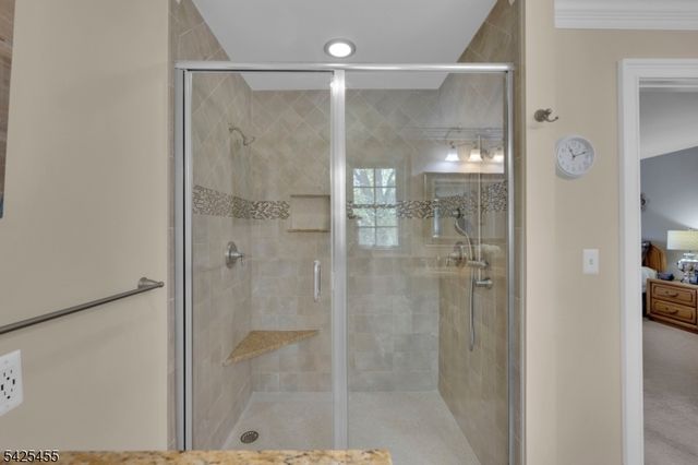 456 Steeplechase Ln, Bridgewater Twp., NJ 08807