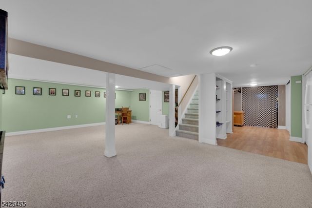 456 Steeplechase Ln, Bridgewater Twp., NJ 08807