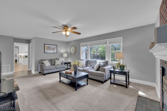 456 Steeplechase Ln, Bridgewater Twp., NJ 08807