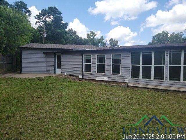 7402 CEDARWOOD TRAIL, Gilmer, TX 75645