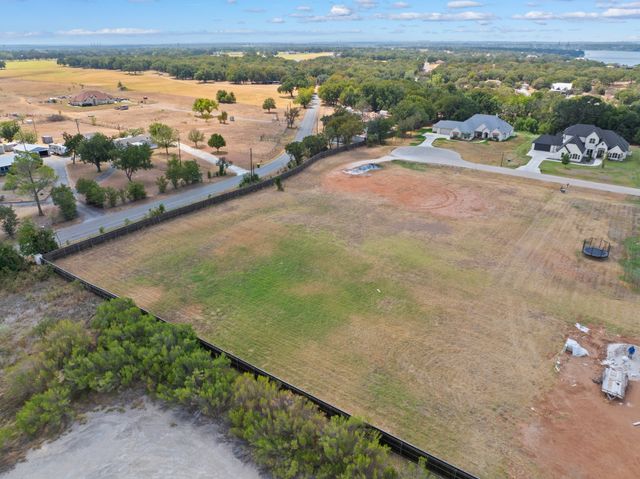 2001 Southern Rise Court, Granbury, TX 76049