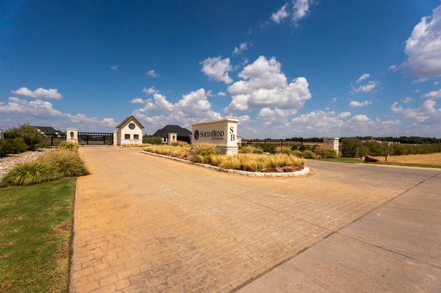 2001 Southern Rise Court, Granbury, TX 76049