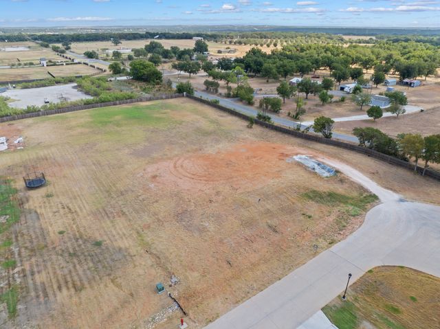 2001 Southern Rise Court, Granbury, TX 76049