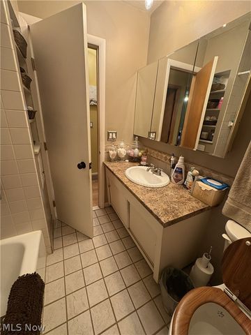 1806 Kennedy Drive, Wickliffe, OH 44092