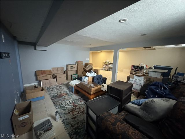 1806 Kennedy Drive, Wickliffe, OH 44092