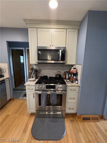 1806 Kennedy Drive, Wickliffe, OH 44092