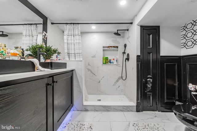 300 WESTMINSTER BLVD, Turnersville, NJ 08012