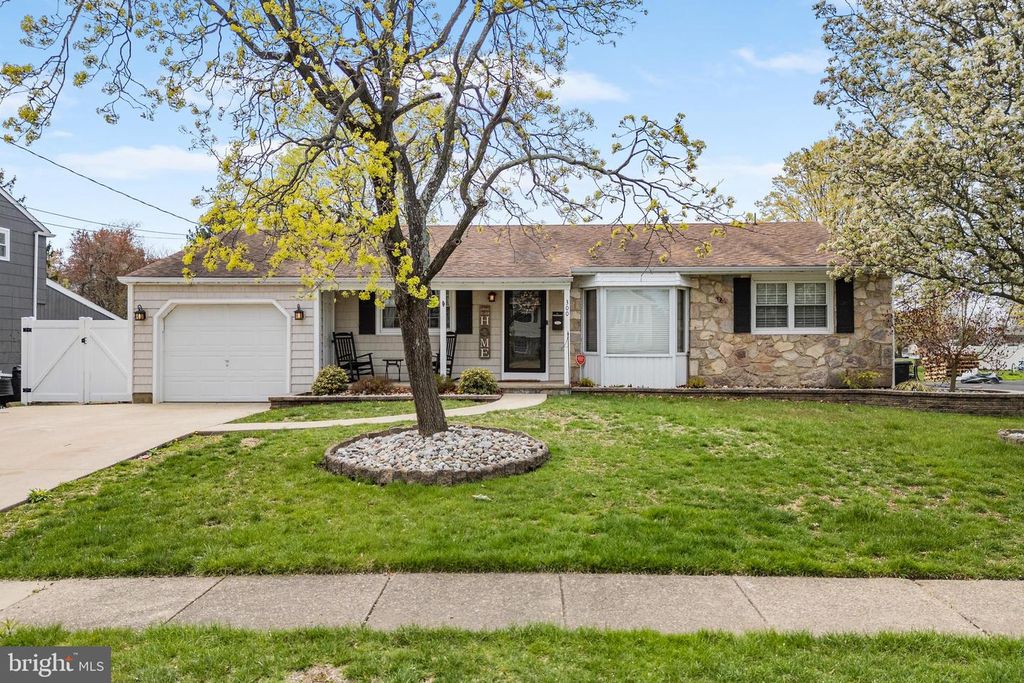 300 WESTMINSTER BLVD, Turnersville, NJ 08012