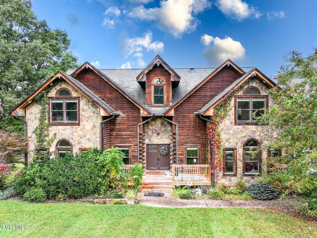 3101 Whitehouse Rd, Greeneville, TN 37745