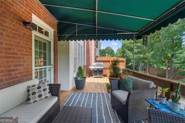 4392 Paces Point Circle SE, Smyrna, GA 30080