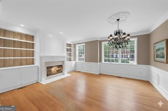 4392 Paces Point Circle SE, Smyrna, GA 30080