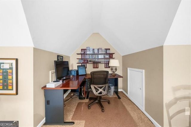 4392 Paces Point Circle SE, Smyrna, GA 30080