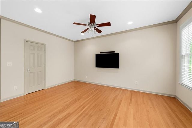 4392 Paces Point Circle SE, Smyrna, GA 30080