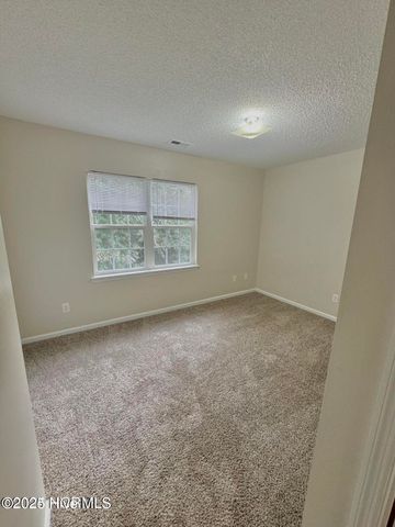 319 Bracken Place, Jacksonville, NC 28540