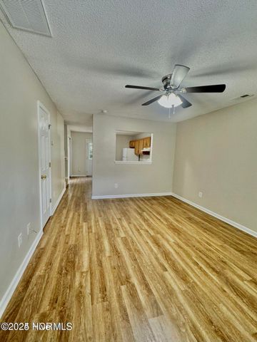 319 Bracken Place, Jacksonville, NC 28540