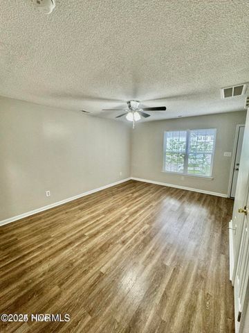 319 Bracken Place, Jacksonville, NC 28540