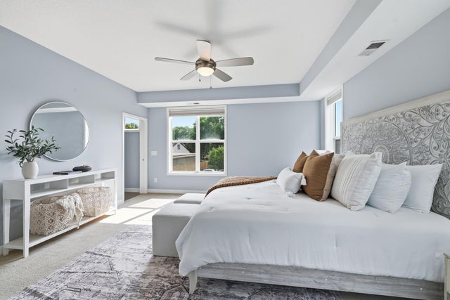 3970 Wooddale Avenue S 202D, Saint Louis Park, MN 55416