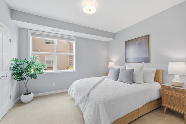 3970 Wooddale Avenue S 202D, Saint Louis Park, MN 55416