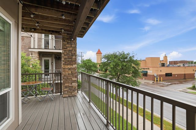 3970 Wooddale Avenue S 202D, Saint Louis Park, MN 55416