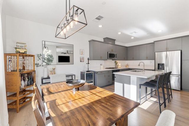 76321 Oxford Lane, Palm Desert, CA 92211