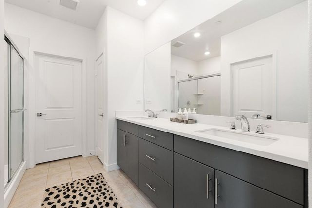 76321 Oxford Lane, Palm Desert, CA 92211