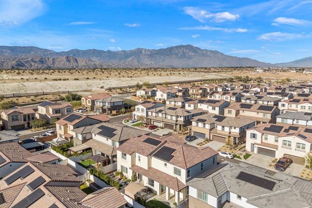 76321 Oxford Lane, Palm Desert, CA 92211