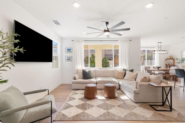 76321 Oxford Lane, Palm Desert, CA 92211