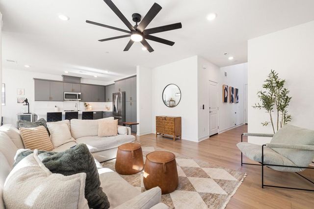 76321 Oxford Lane, Palm Desert, CA 92211