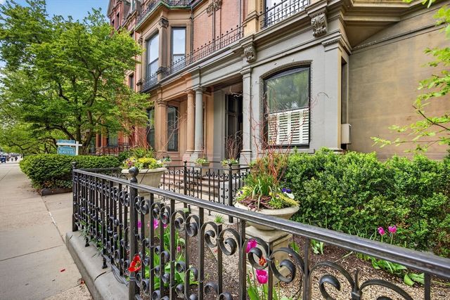 261 Commonwealth Ave 8, Boston, MA 02116
