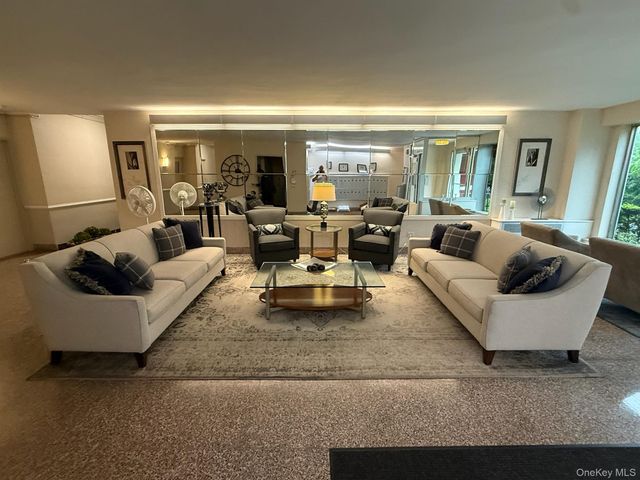 615 Palmer Road 408, Yonkers, NY 10701