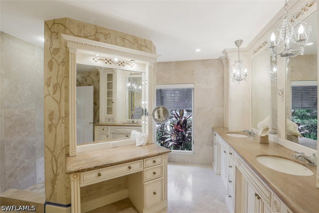 655 Galleon DR, Naples, FL 34102