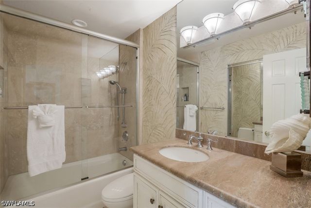 655 Galleon DR, Naples, FL 34102