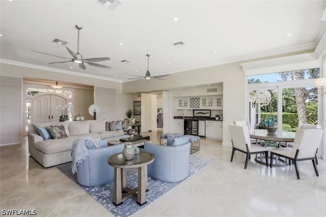 655 Galleon DR, Naples, FL 34102