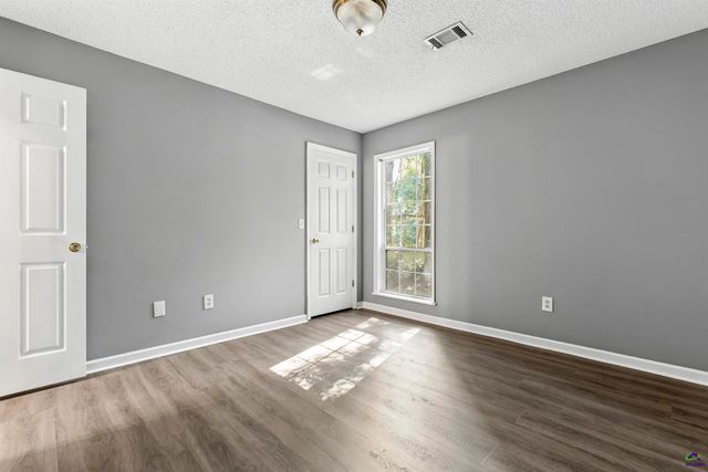 5626 Janeru Circle, Macon, GA 31216