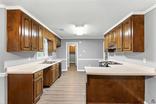 5626 Janeru Circle, Macon, GA 31216