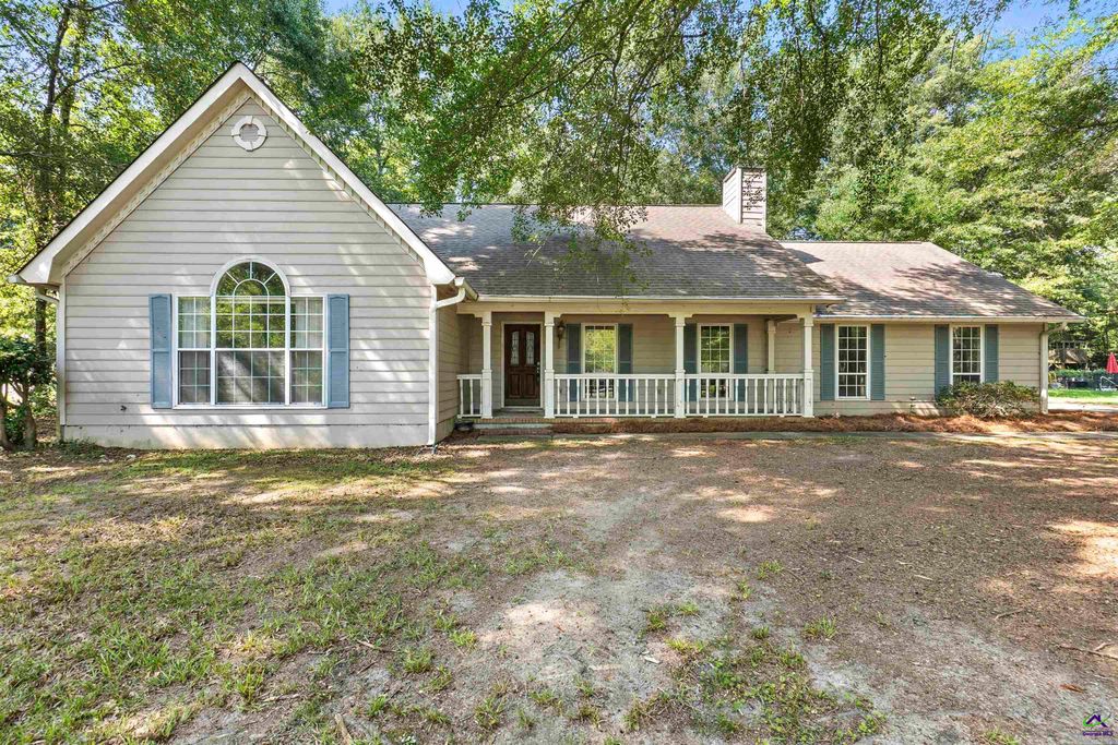 5626 Janeru Circle, Macon, GA 31216
