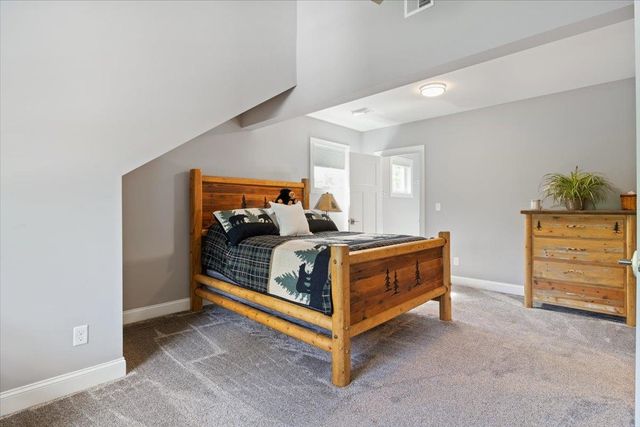 24 Red Barn Drive, Dover, NH 03820