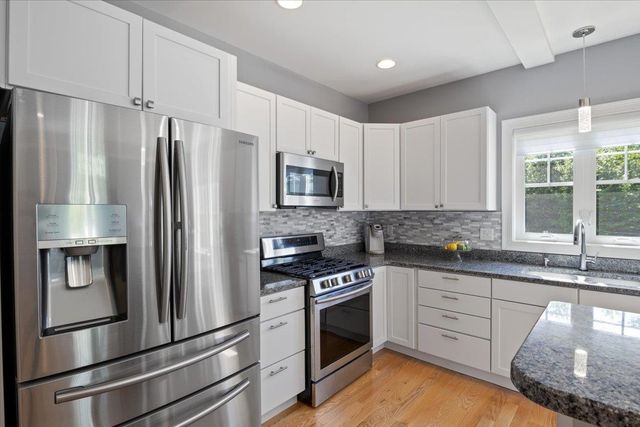 24 Red Barn Drive, Dover, NH 03820