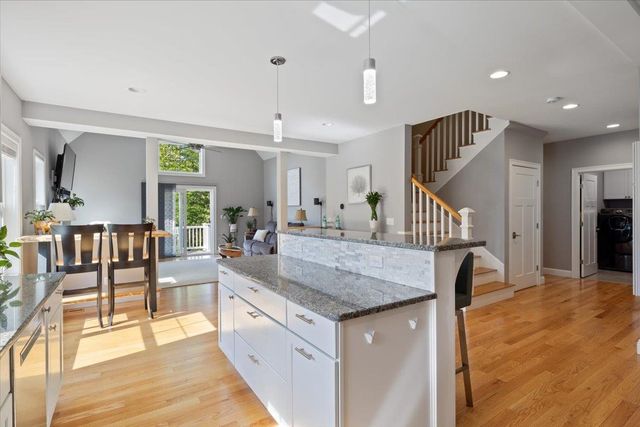 24 Red Barn Drive, Dover, NH 03820